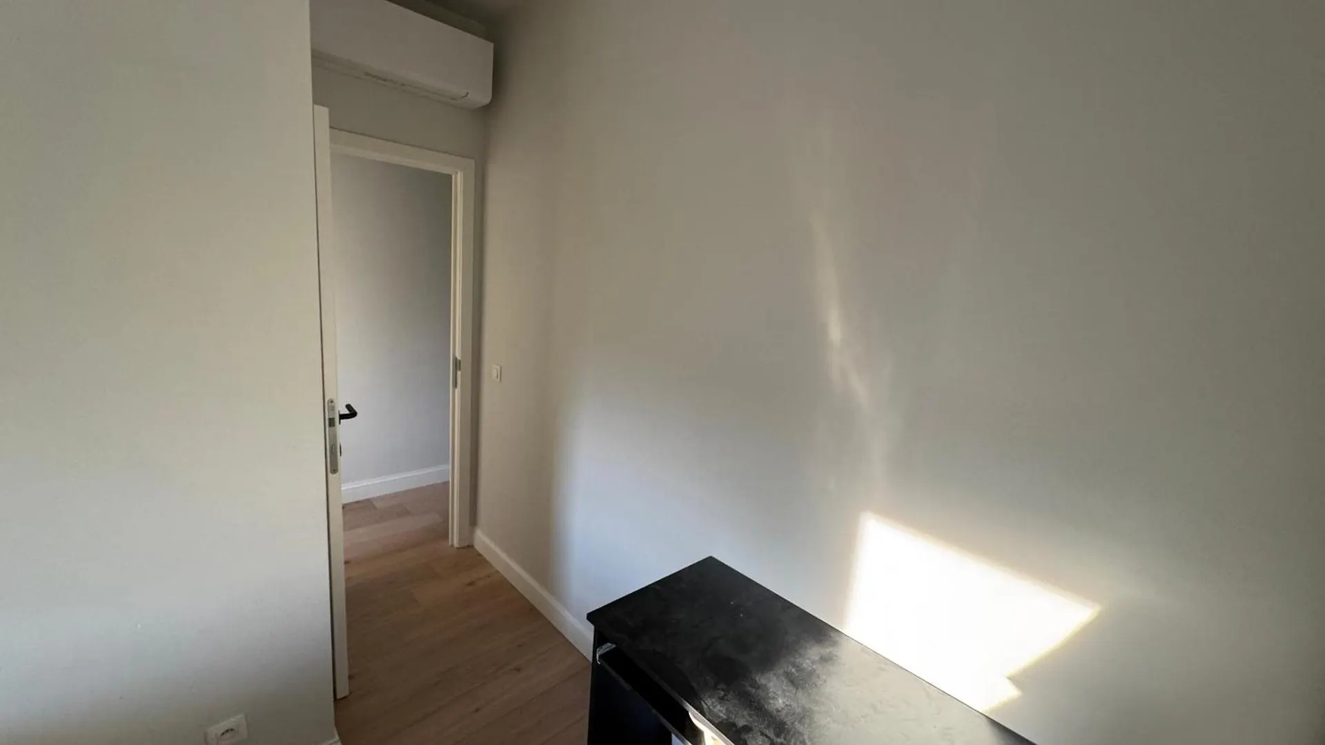 Holiday Small Shared Room In Gent 公寓 根特