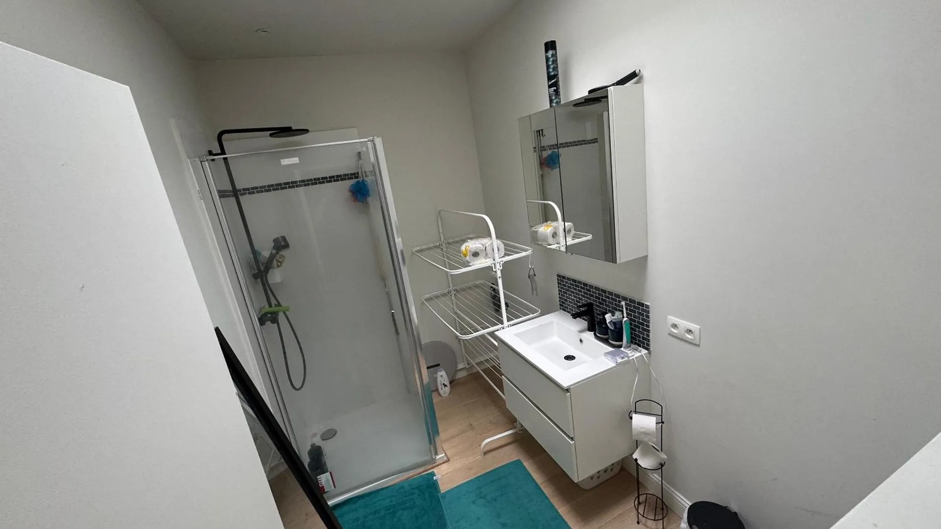 公寓 Holiday Small Shared Room In Gent 比利时